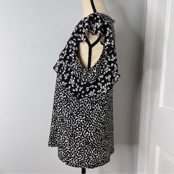 Michael Kors Black & White Abstract Blouse NEW WITH TAGS size Large - Picture 4 of 11